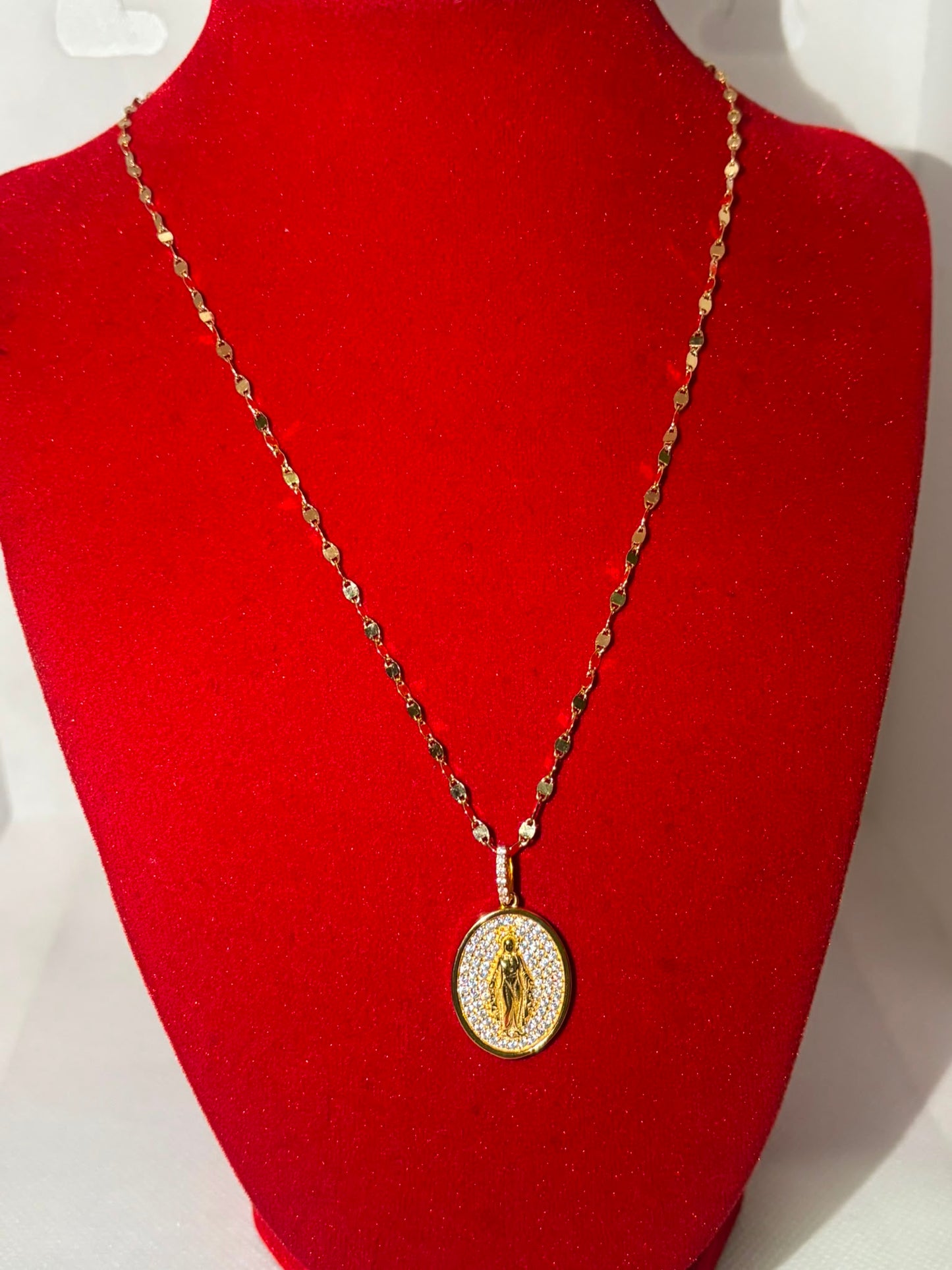 Collanina specchio con madonnina